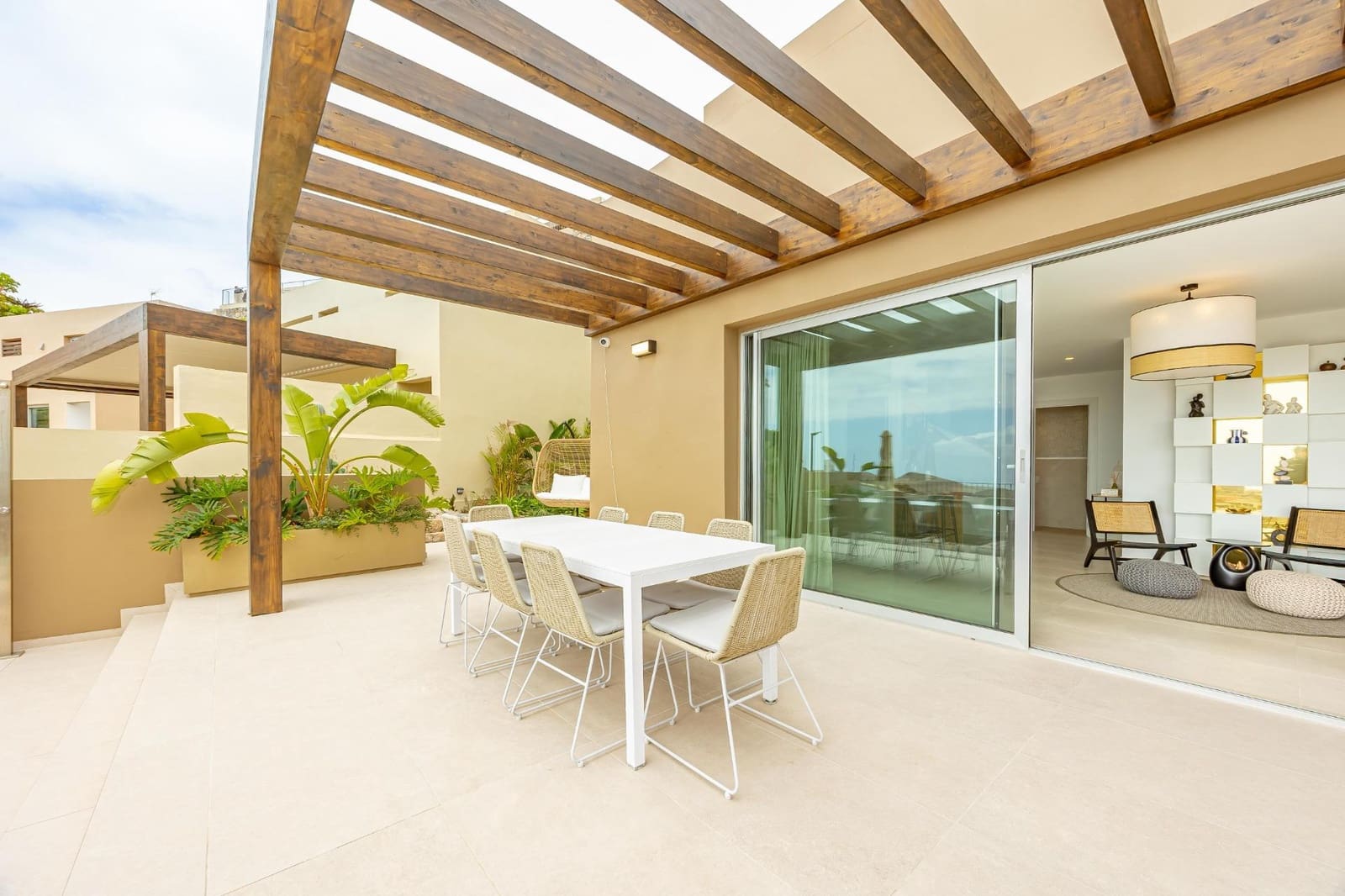 3 slaapkamer Villa te huur in Salobre Golf met zwembad garage - € 4.500 (Ref: 9255192)