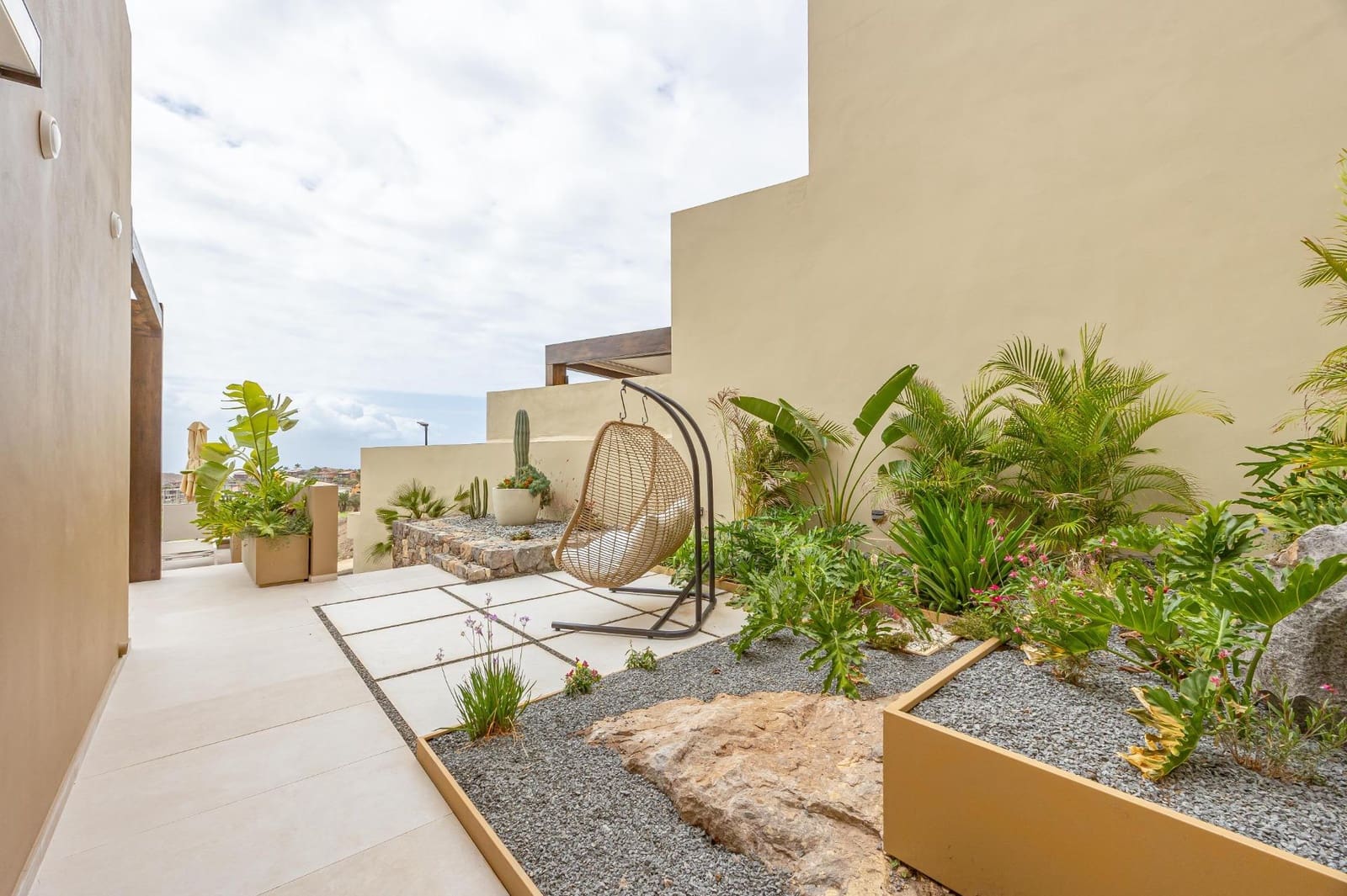 3 slaapkamer Villa te huur in Salobre Golf met zwembad garage - € 4.500 (Ref: 9255192)