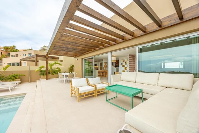 Chalet de 3 habitaciones en Salobre Golf, San Bartolomé de Tirajana en alquiler con piscina garaje - 4.000 € (Ref: 9255192)