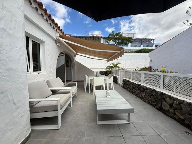 2 soveværelse Bungalow til leje i San Bartolomé de Tirajana med swimmingpool garage - € 3.750 (Ref: 9262811)