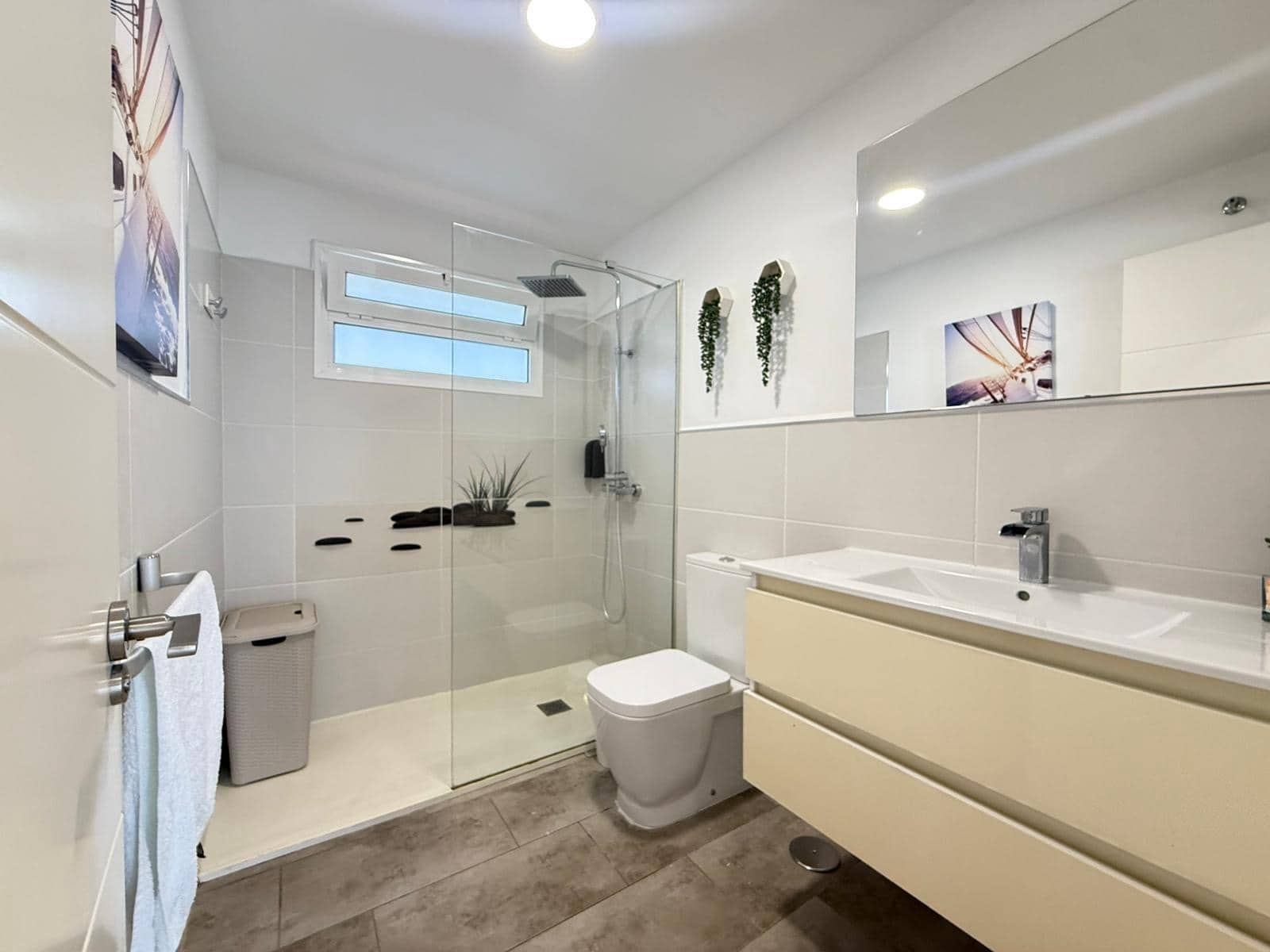 2 sypialnia Bungalow do wynajęcia w San Bartolome de Tirajana z basenem garażem - 3 750 € (Ref: 9262811)