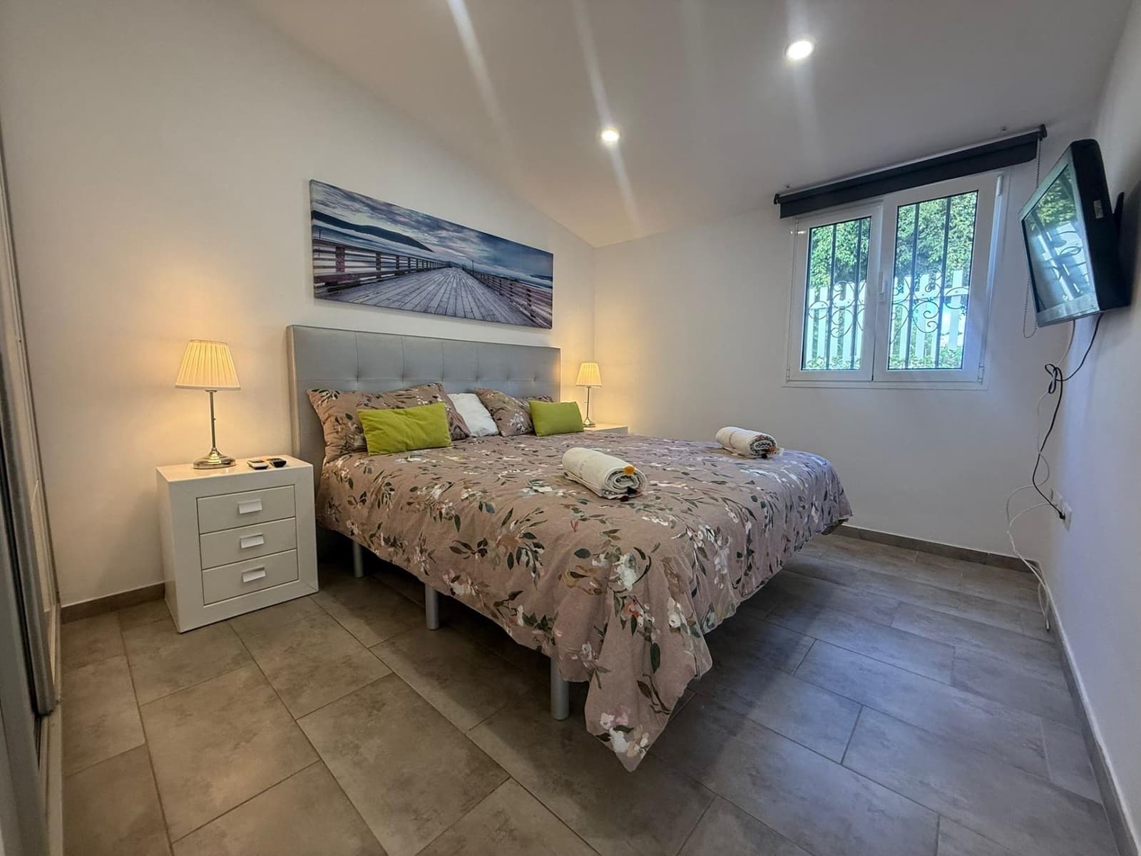 2 sypialnia Bungalow do wynajęcia w San Bartolome de Tirajana z basenem garażem - 3 750 € (Ref: 9262811)