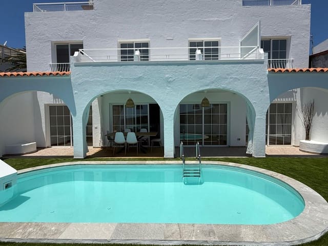4 slaapkamer Halfvrijstaande villa te huur in Montaña la Data, San Bartolomé de Tirajana met zwembad - € 2.300 (Ref: 9264369)