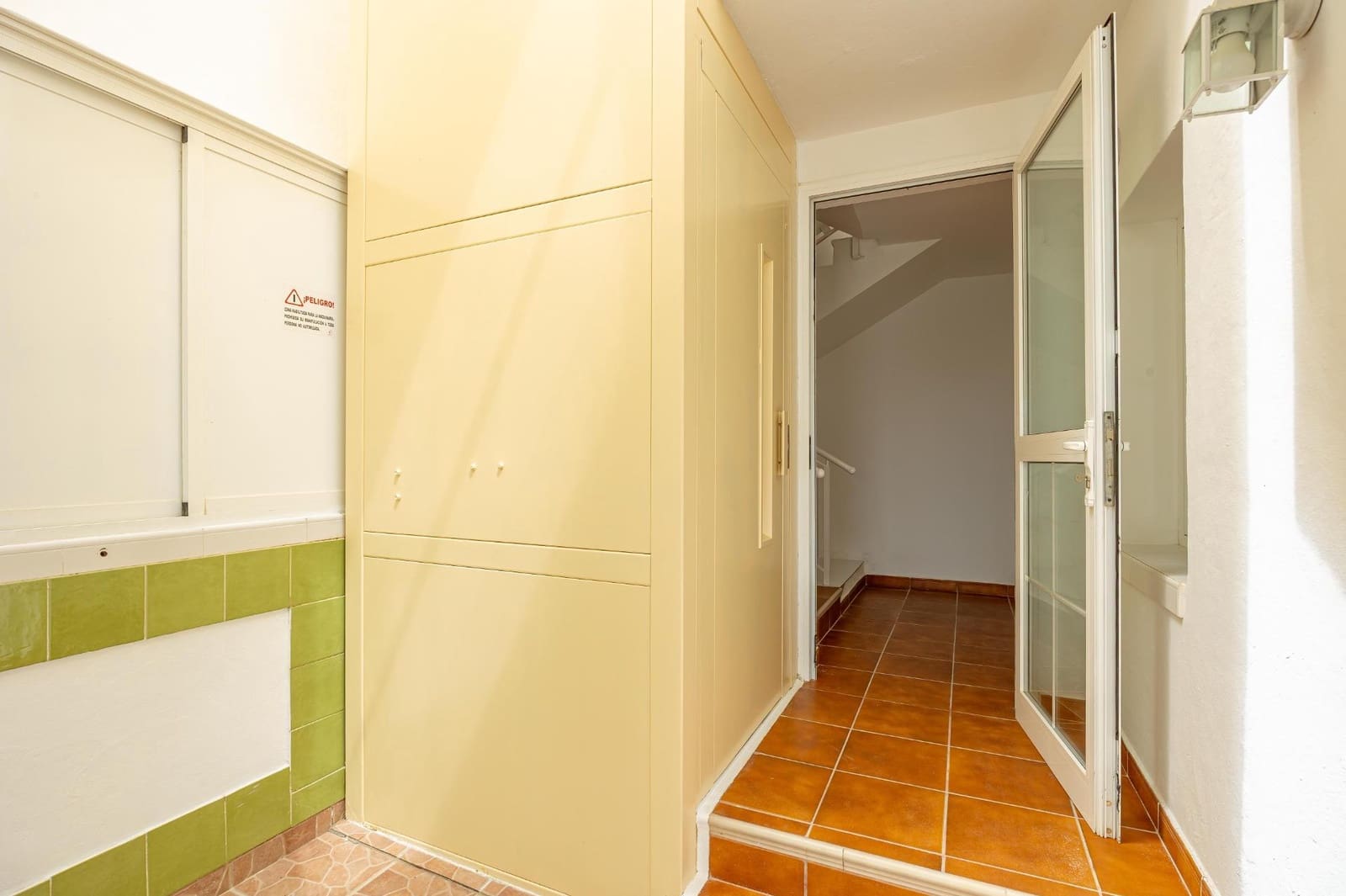 4 soveværelse Semi-Rækkehus til leje i Montana la Data med swimmingpool - € 2.300 (Ref: 9264369)