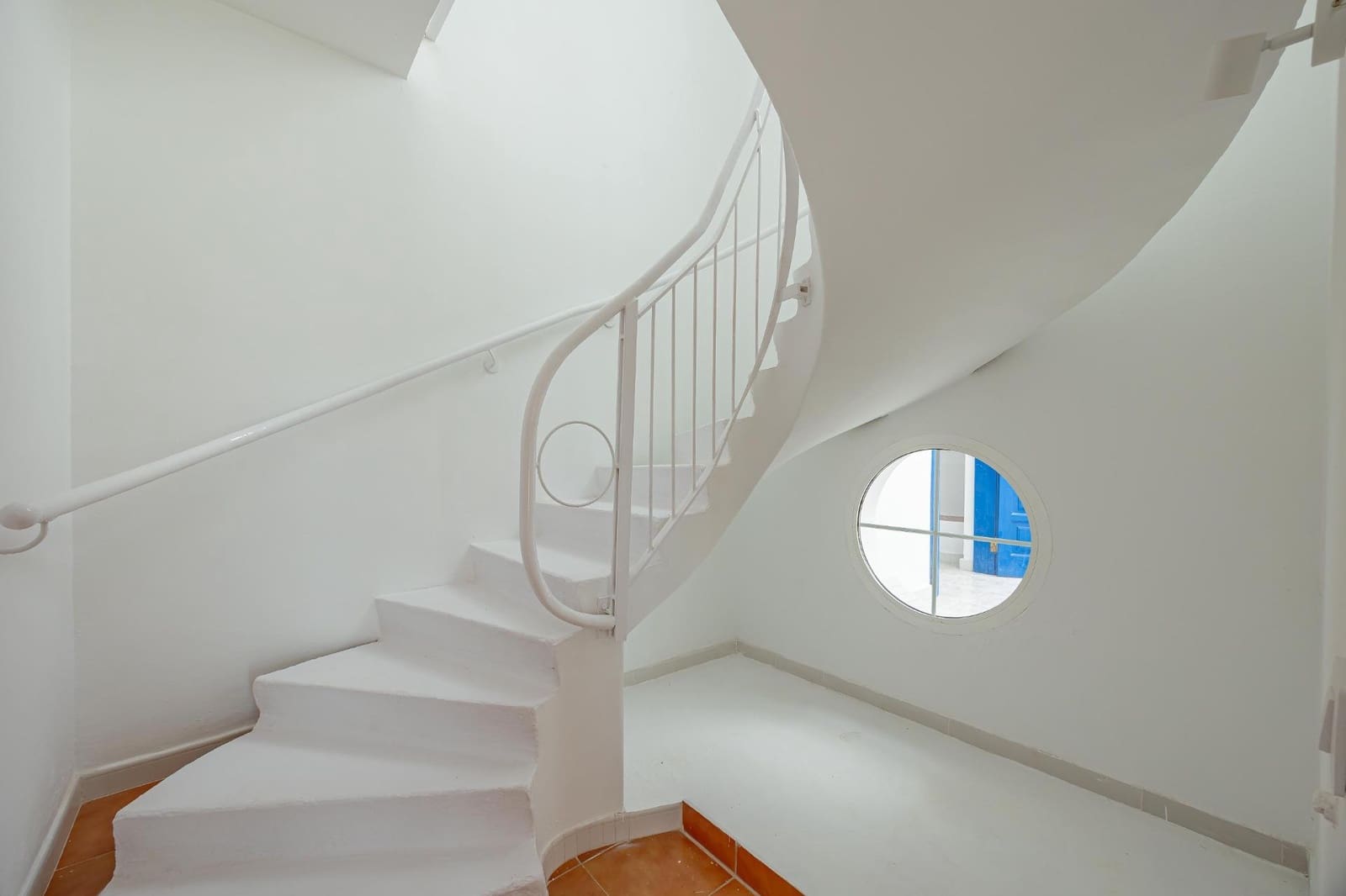 4 soveværelse Semi-Rækkehus til leje i Montana la Data med swimmingpool - € 2.300 (Ref: 9264369)