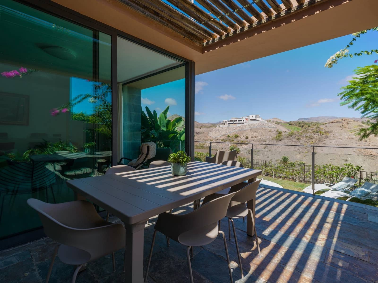 2 soveværelse Villa til salg i Salobre Golf med swimmingpool - € 670.000 (Ref: 9282394)