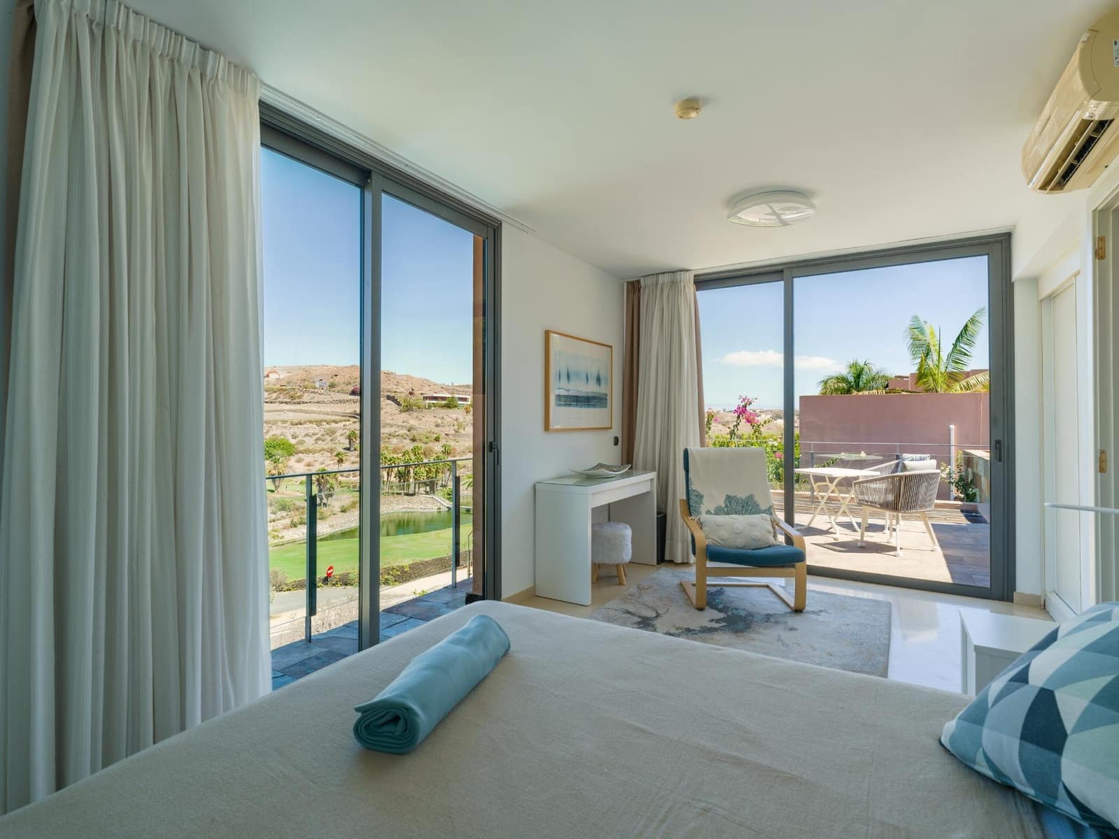 2 soveværelse Villa til salg i Salobre Golf med swimmingpool - € 670.000 (Ref: 9282394)