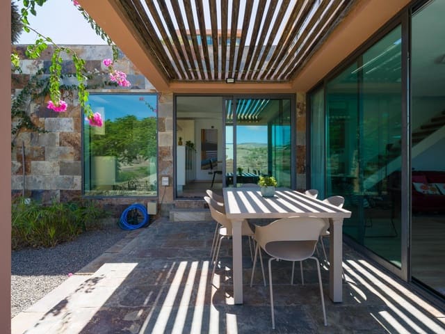 2 Zimmer Villa zu verkaufen in Salobre Golf, San Bartolomé de Tirajana mit Pool - 670.000 € (Ref: 9282394)