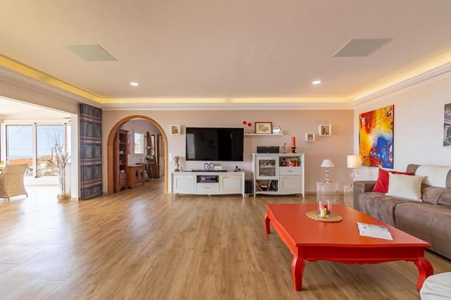 2 bedroom Terraced Villa for rent in Montaña la Data, San Bartolomé de Tirajana - € 2,300 (Ref: 9291471)