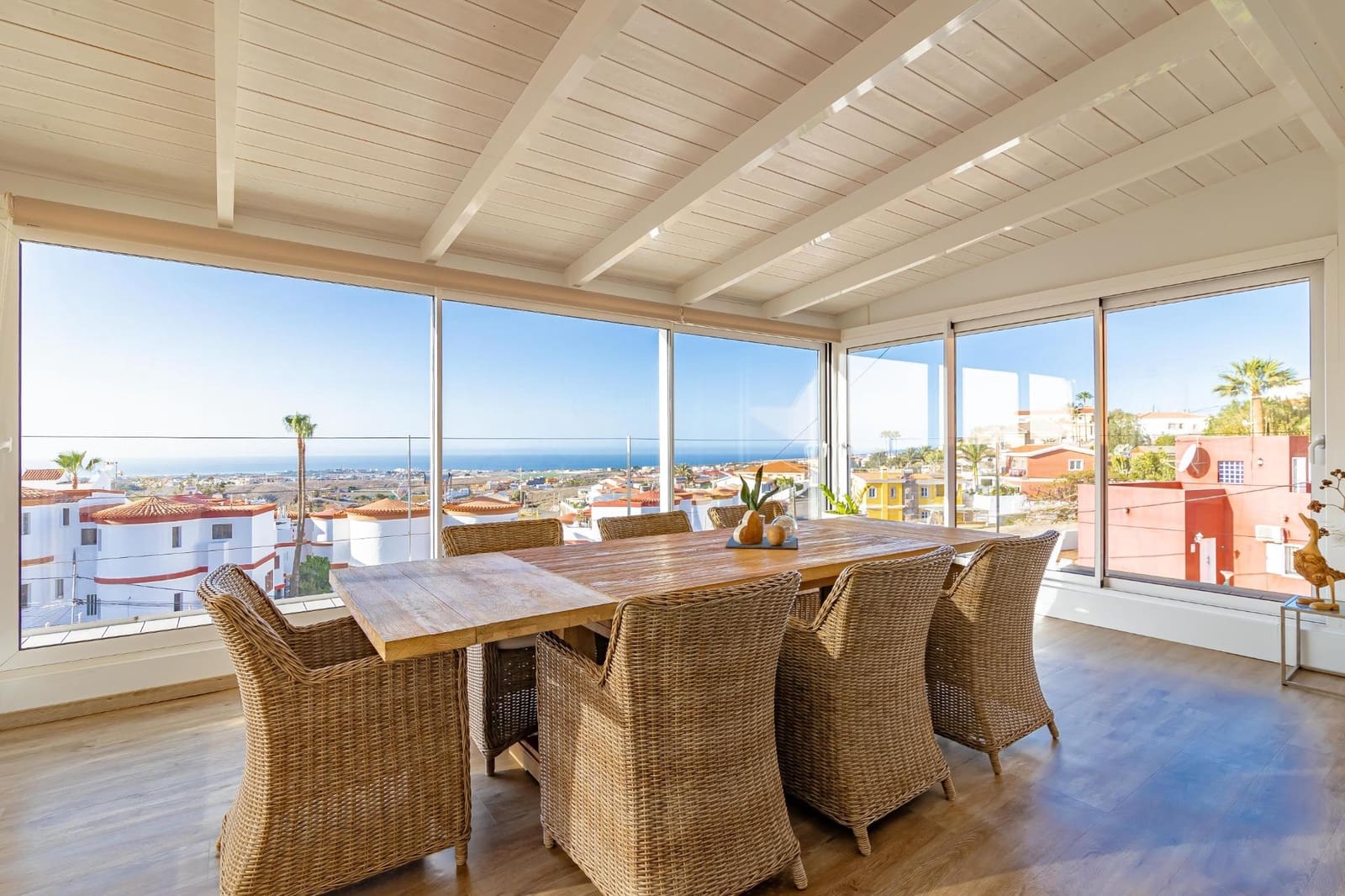 2 soveværelse Rækkehus til leje i Montana la Data - € 2.300 (Ref: 9291471)