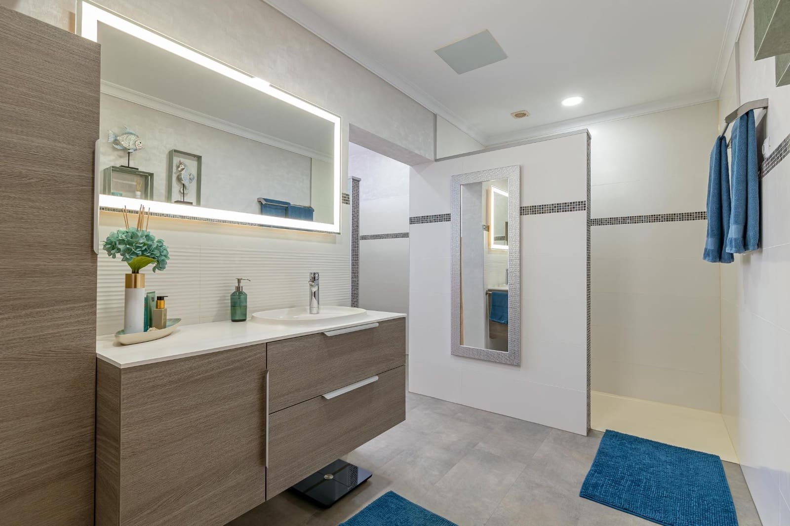 2 soveværelse Rækkehus til leje i Montana la Data - € 2.300 (Ref: 9291471)