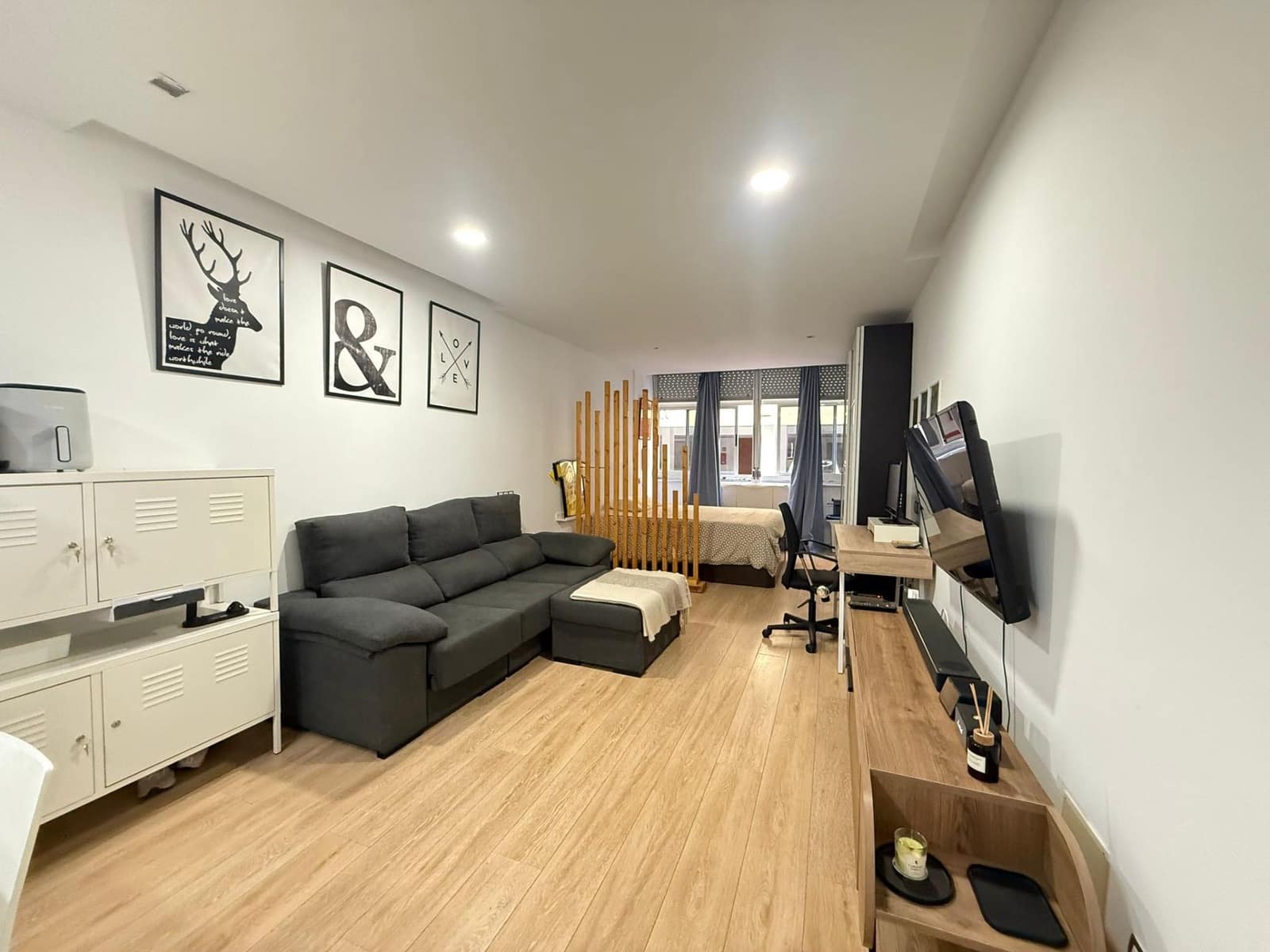 1 soveværelse Lejlighed til leje i Las Palmas de Gran Canaria - € 1.200 (Ref: 9308696)