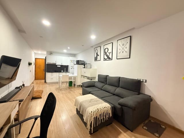 1 quarto Apartamento para arrendar em Las Palmas de Gran Canaria - 1 100 € (Ref: 9308696)