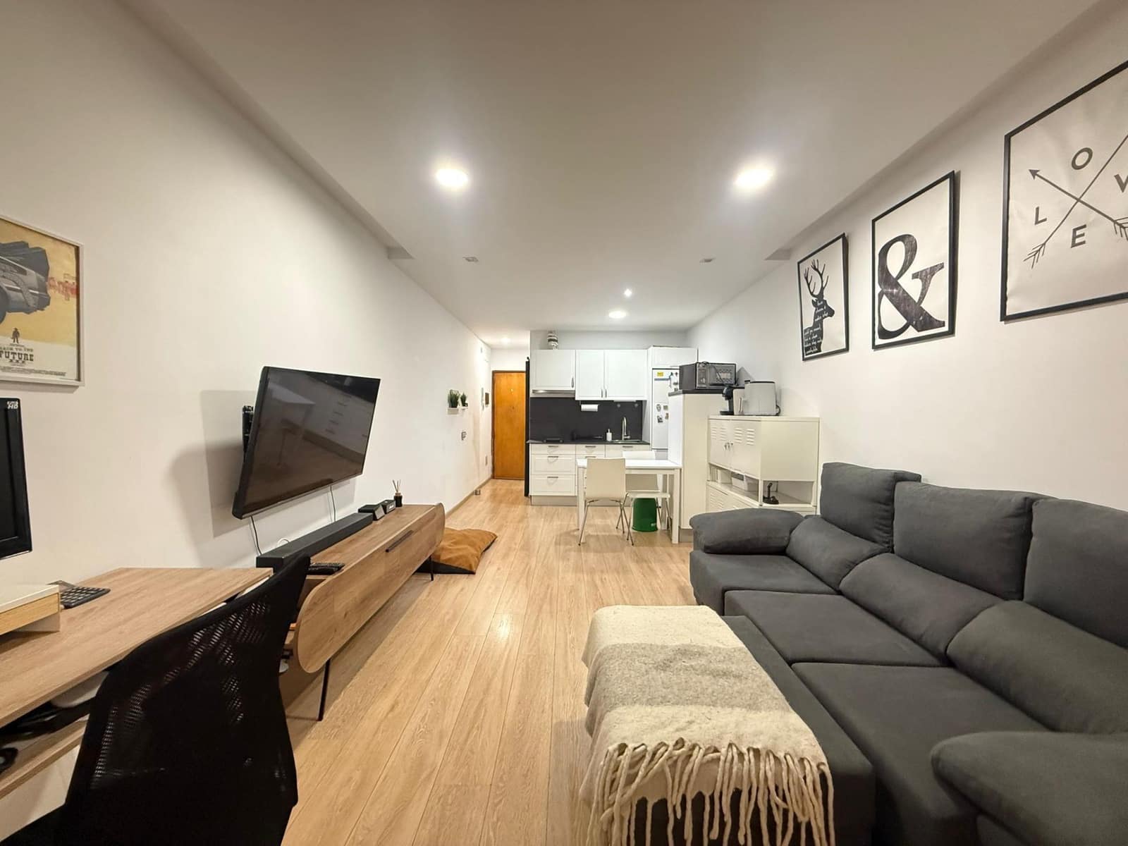 1 bedroom Apartment for rent in Las Palmas de Gran Canaria - € 1,000 (Ref: 9308696)