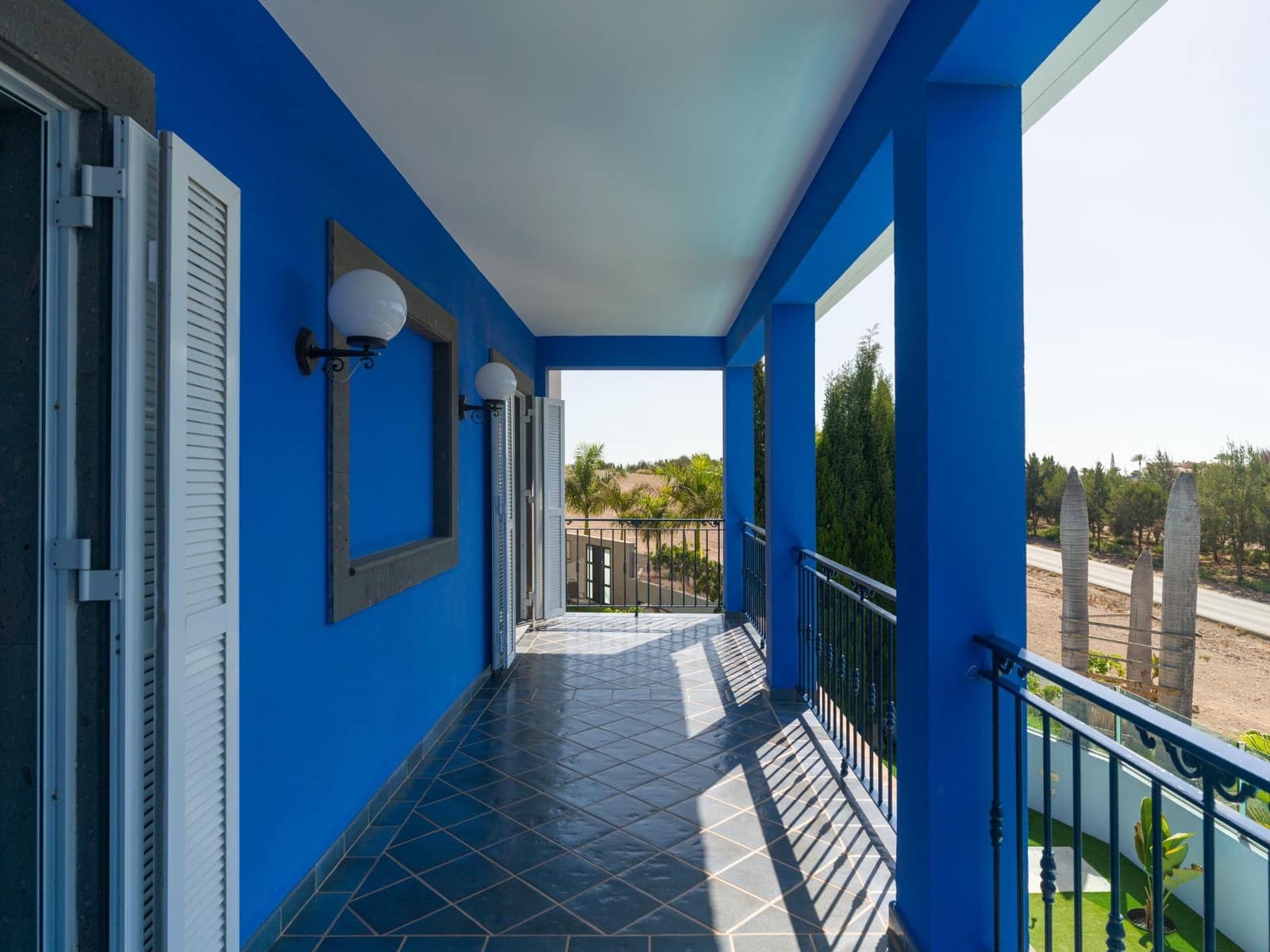 3 bedroom Villa for sale in San Bartolome de Tirajana with pool - € 1,290,000 (Ref: 9312763)