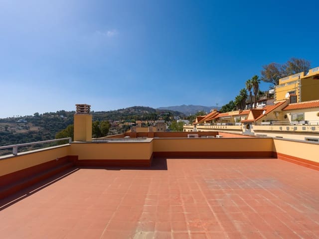 3 chambre Penthouse à vendre à Monte Lentiscal, Santa Brígida - 310 000 € (Ref: 9321800)