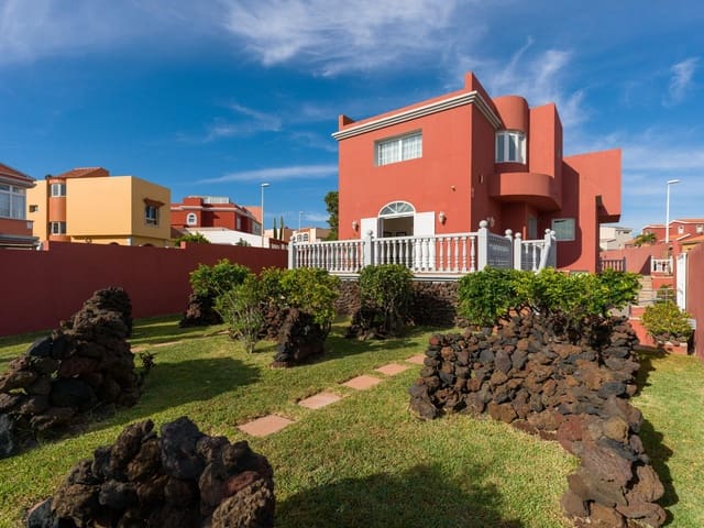 3 slaapkamer Villa te koop in La Garita, Telde met zwembad garage - € 990.000 (Ref: 9337868)