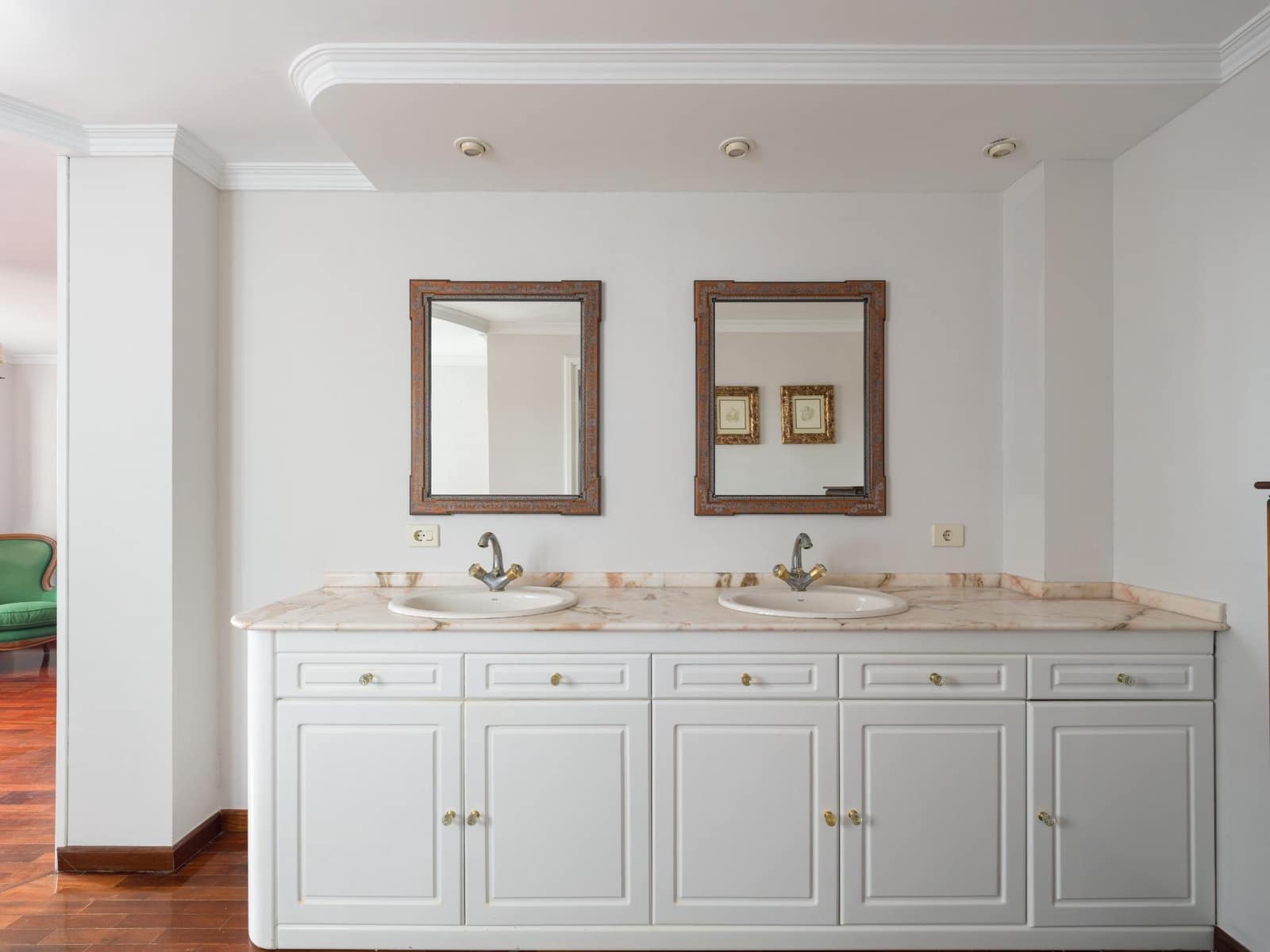 3 bedroom Villa for sale in La Garita with pool garage - € 895,000 (Ref: 9337868)