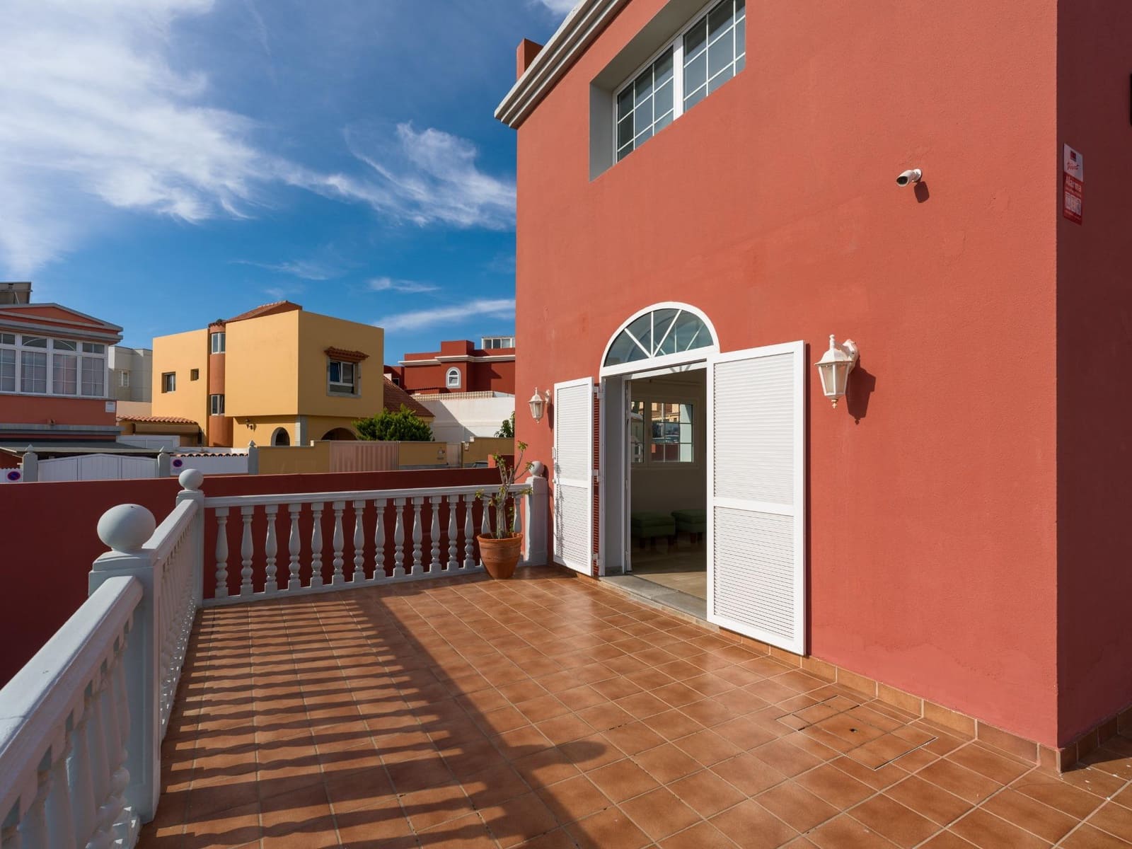 3 bedroom Villa for sale in La Garita with pool garage - € 895,000 (Ref: 9337868)