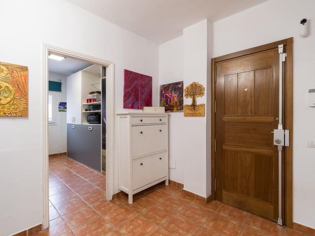 3 soveværelse Lejlighed til salg i El Tablero, San Bartolomé de Tirajana - € 275.000 (Ref: 9386202)