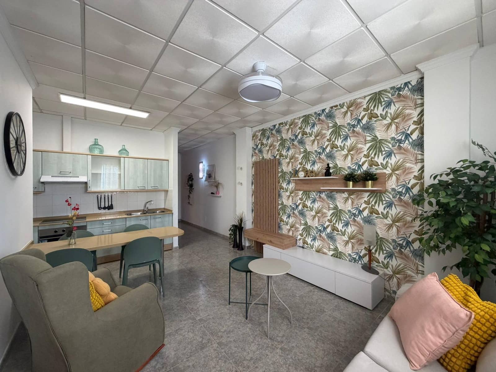 2 bedroom Flat for rent in El Tablero - € 1,000 (Ref: 9419614)