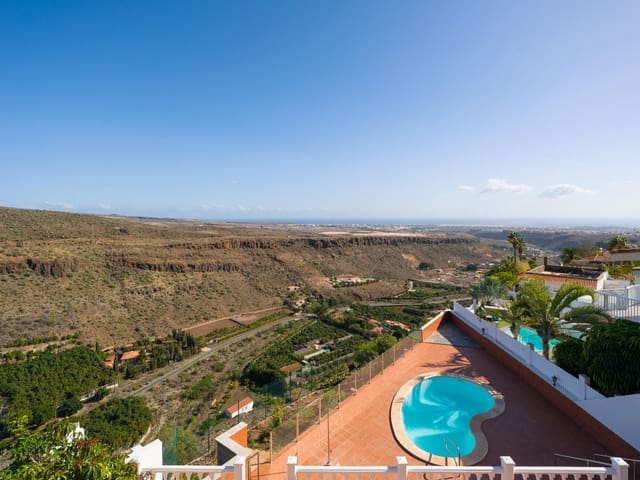 4 soveværelse Villa til salg i Montaña la Data, San Bartolomé de Tirajana med swimmingpool garage - € 798.000 (Ref: 9438156)