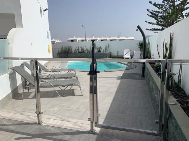 2 soverom Leilighet til leie i Sonneland, San Bartolomé de Tirajana med svømmebasseng garasje - € 1 250 (Ref: 9450471)