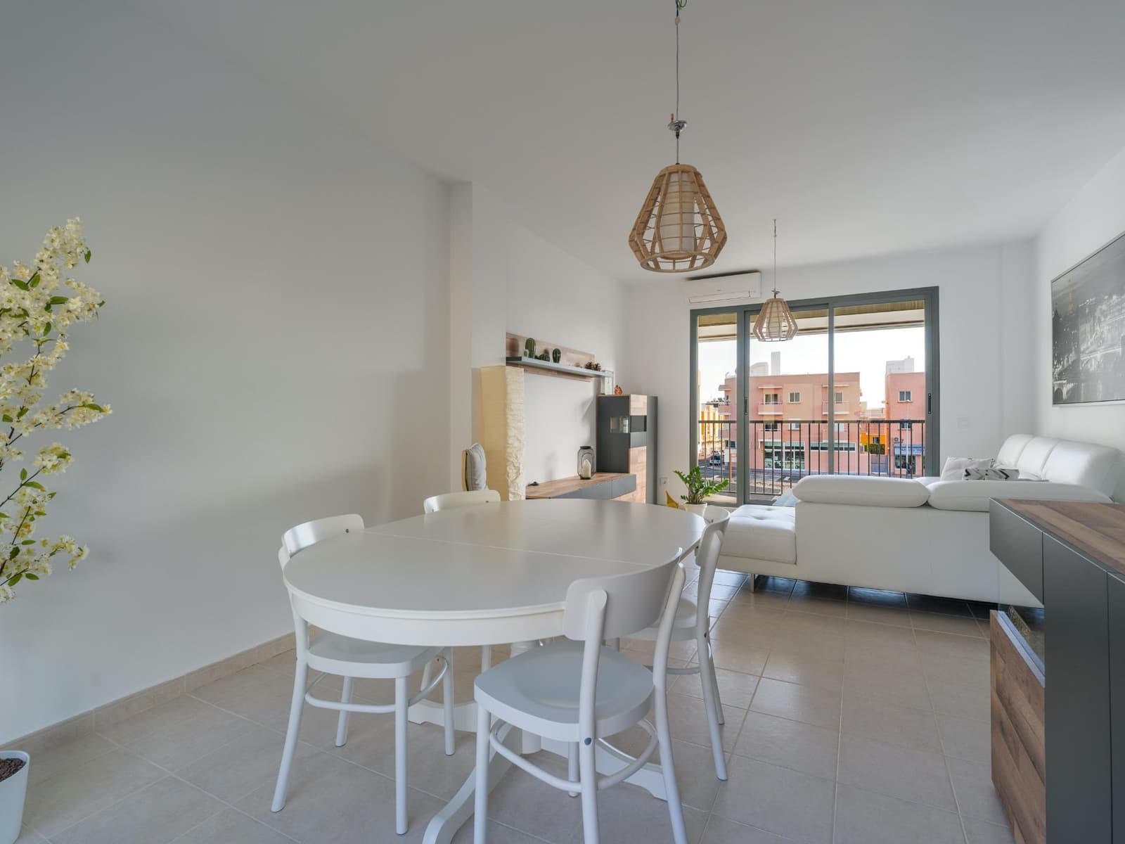 3 bedroom Terraced Villa for sale in El Tablero with garage - € 465,000 (Ref: 9465712)