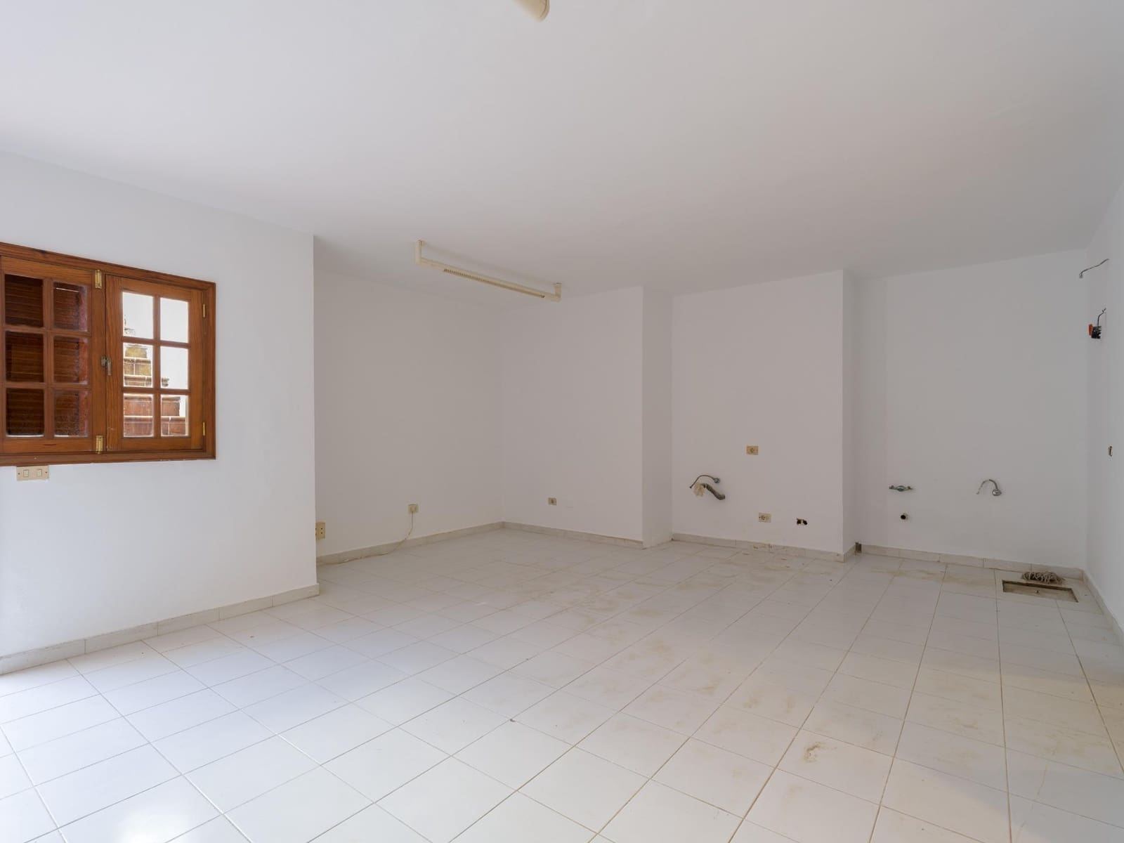 5 bedroom Bungalow for sale in Campo Internacional with pool - € 775,000 (Ref: 9488413)