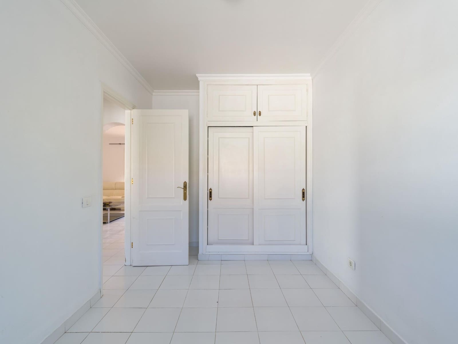 5 chambre Bungalow à vendre à Campo Internacional avec piscine - 775 000 € (Ref: 9488413)