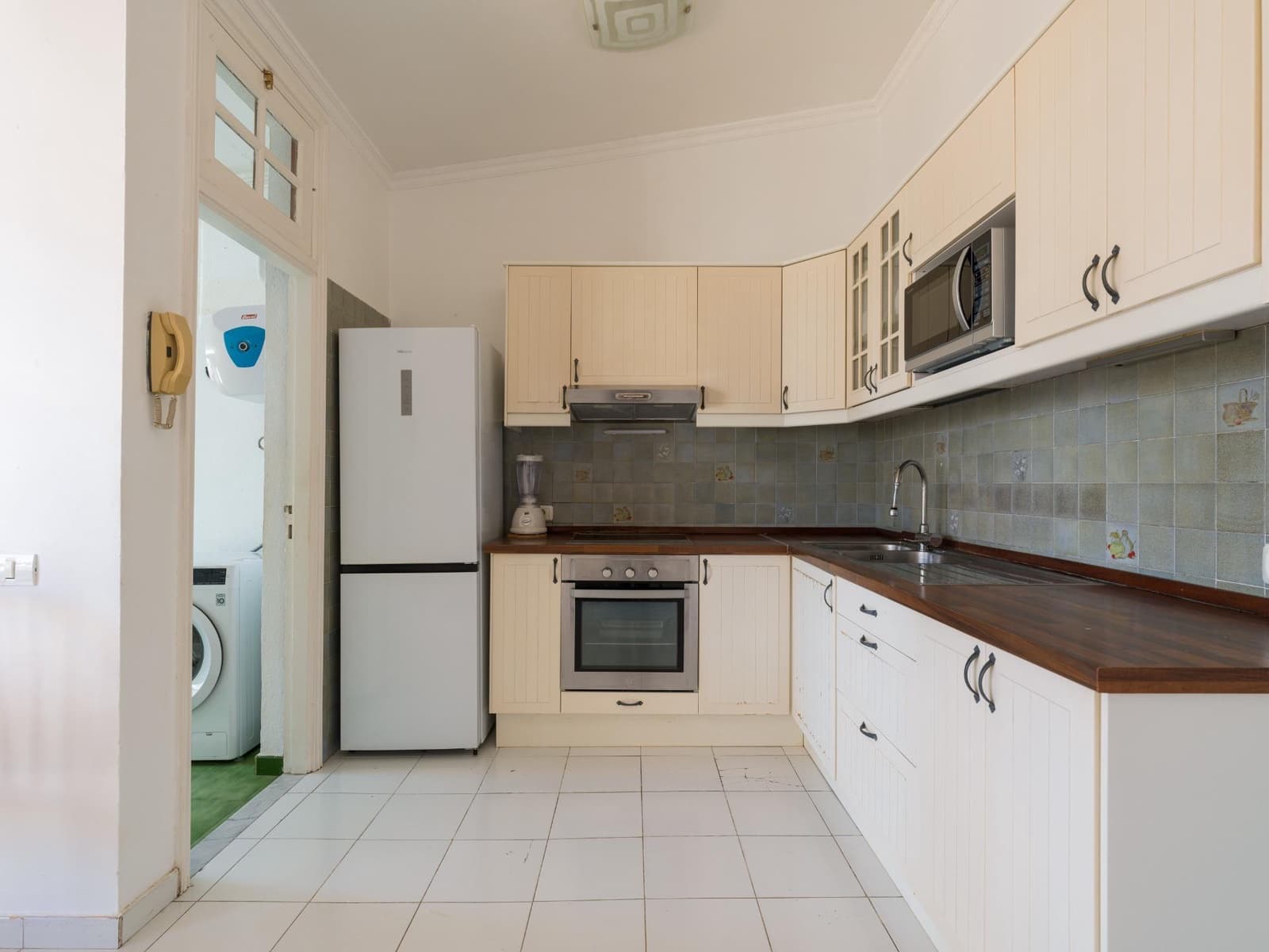 5 bedroom Bungalow for sale in Campo Internacional with pool - € 775,000 (Ref: 9488413)