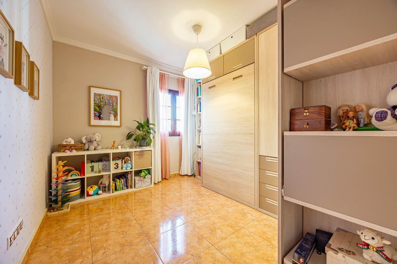 3 slaapkamer Flat te koop in Santa Lucia de Tirajana met garage - € 199.500 (Ref: 9630311)