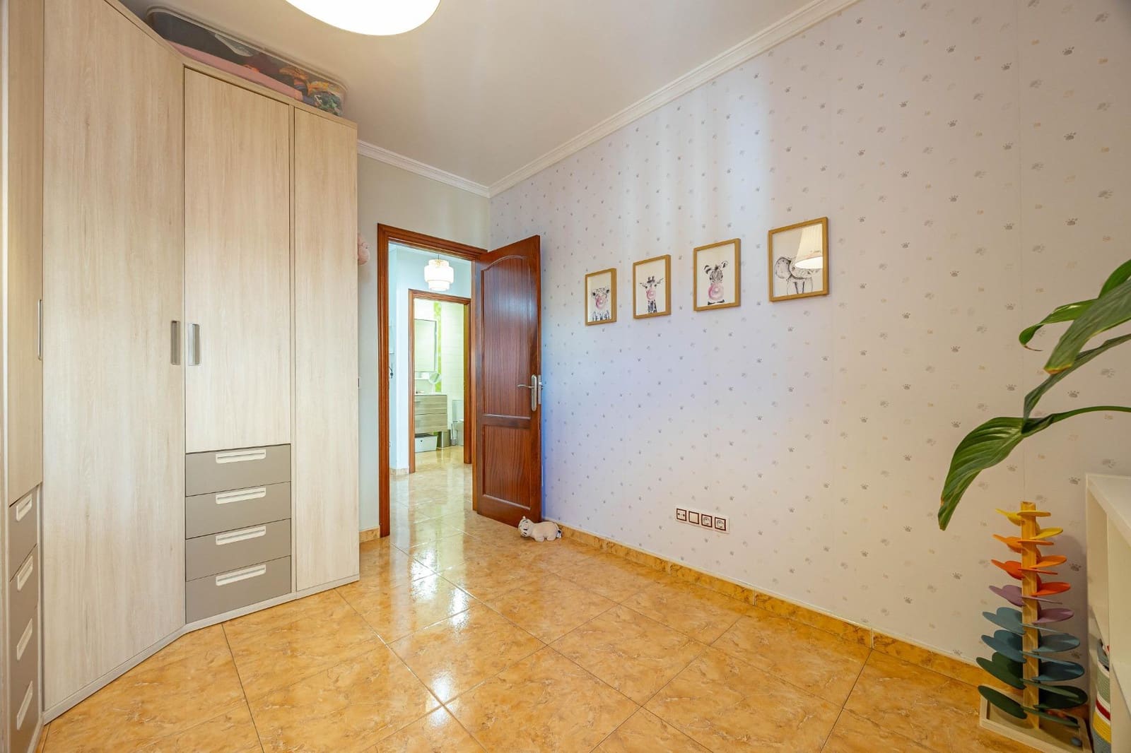 3 slaapkamer Flat te koop in Santa Lucia de Tirajana met garage - € 199.500 (Ref: 9630311)