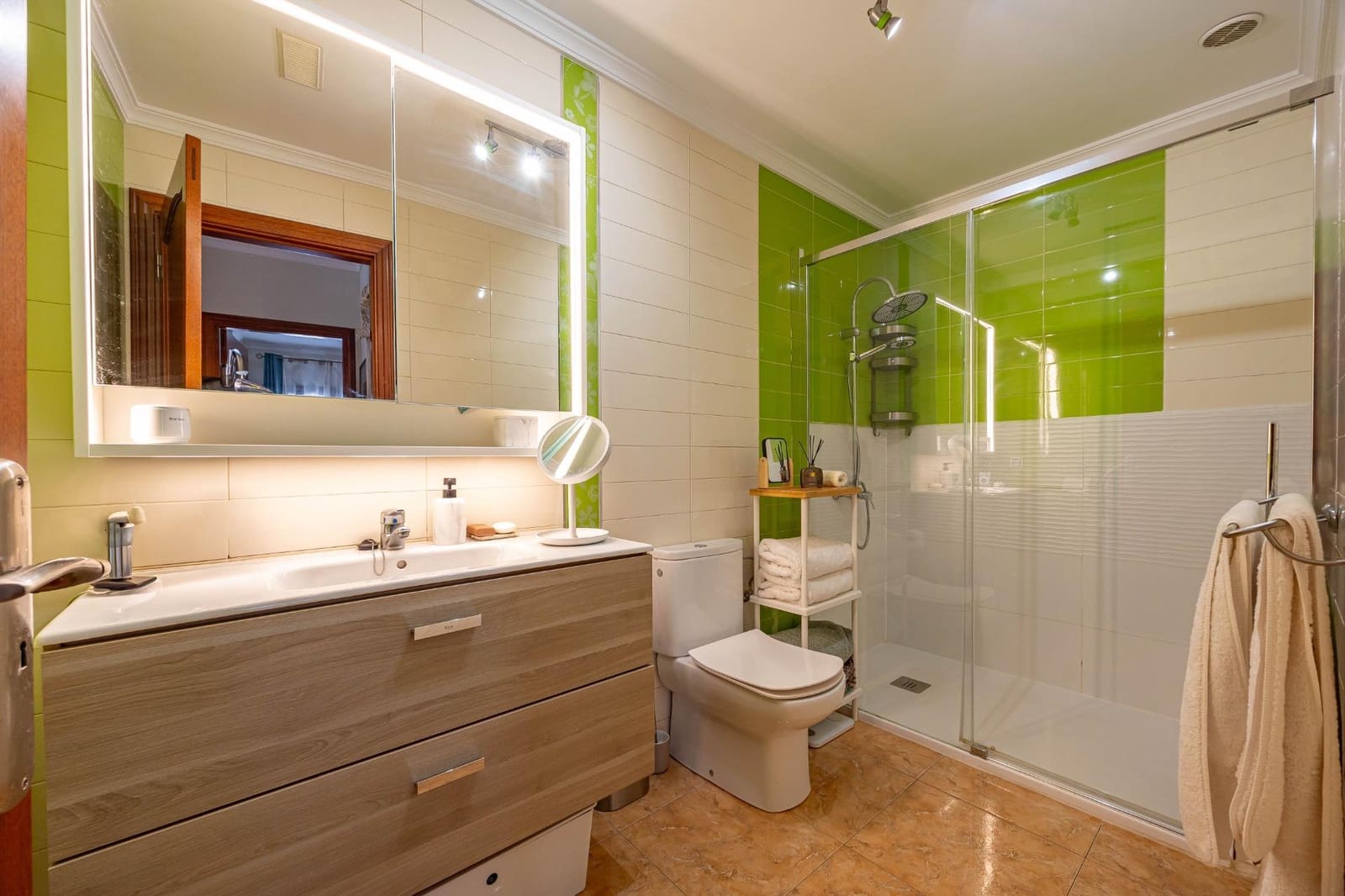 3 slaapkamer Flat te koop in Santa Lucia de Tirajana met garage - € 199.500 (Ref: 9630311)