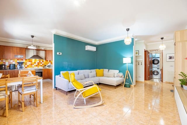 3 slaapkamer Flat te koop in Santa Lucía de Tirajana met garage - € 199.500 (Ref: 9630311)