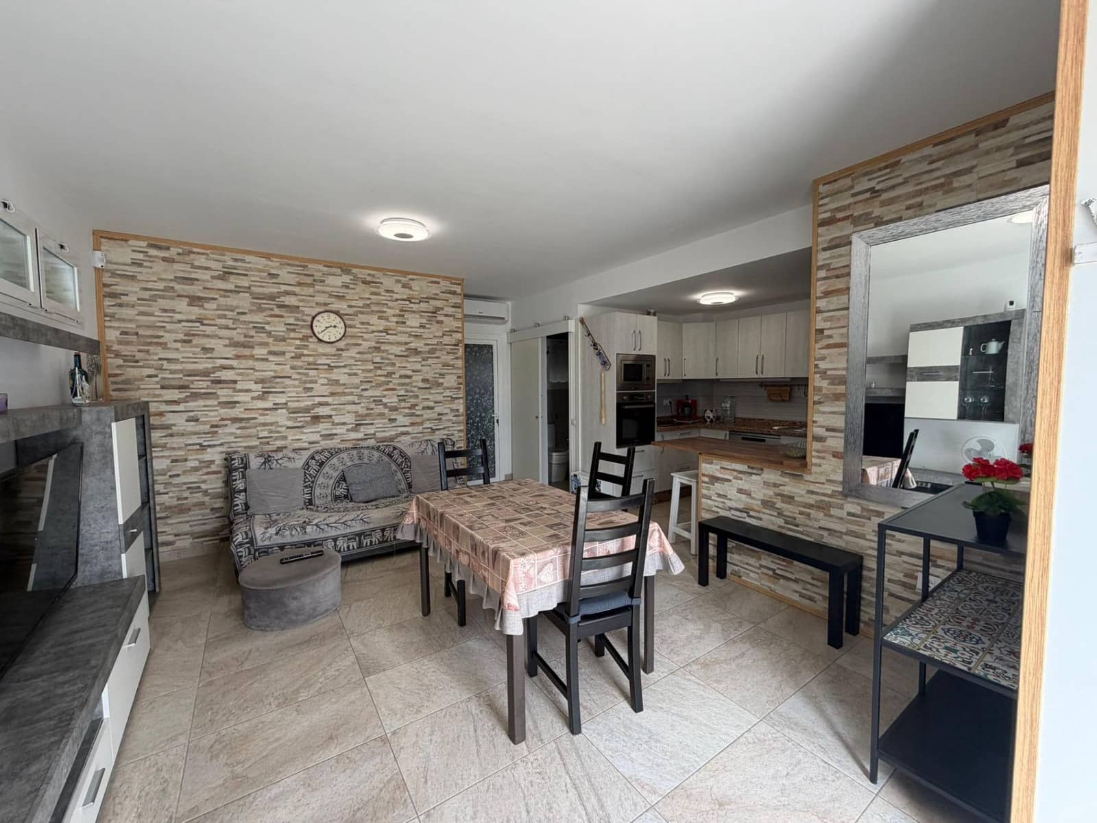 2 sypialnia Apartament do wynajęcia w El Tablero - 1 500 € (Ref: 9652239)