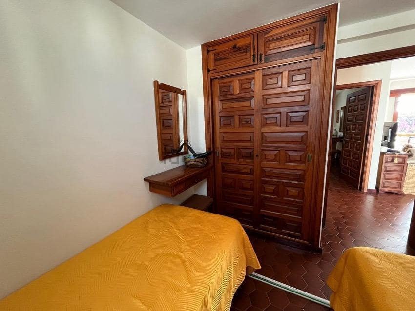 2 bedroom Apartment for rent in Playa del Ingles with pool - € 1,500 (Ref: 9702133)