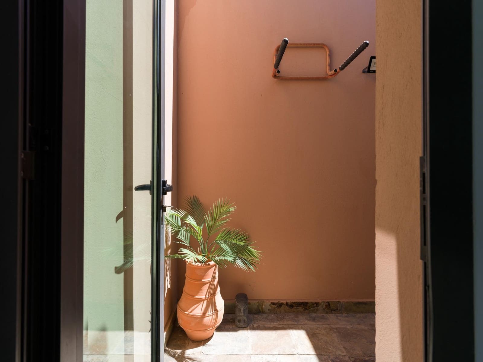 2 bedroom Villa for rent in Salobre Golf with pool garage - € 2,500 (Ref: 9773297)