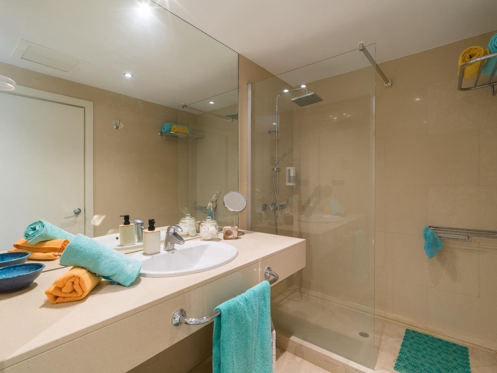 2 bedroom Villa for rent in Salobre Golf with pool garage - € 2,500 (Ref: 9773297)