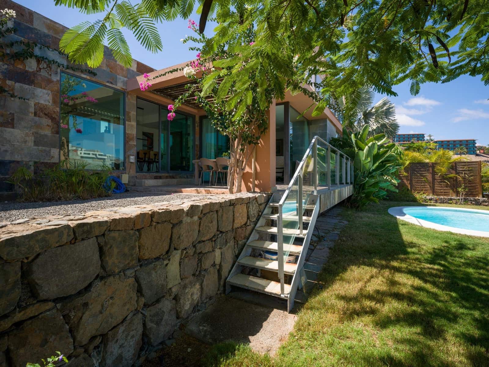 2 bedroom Villa for rent in Salobre Golf with pool garage - € 2,500 (Ref: 9773297)