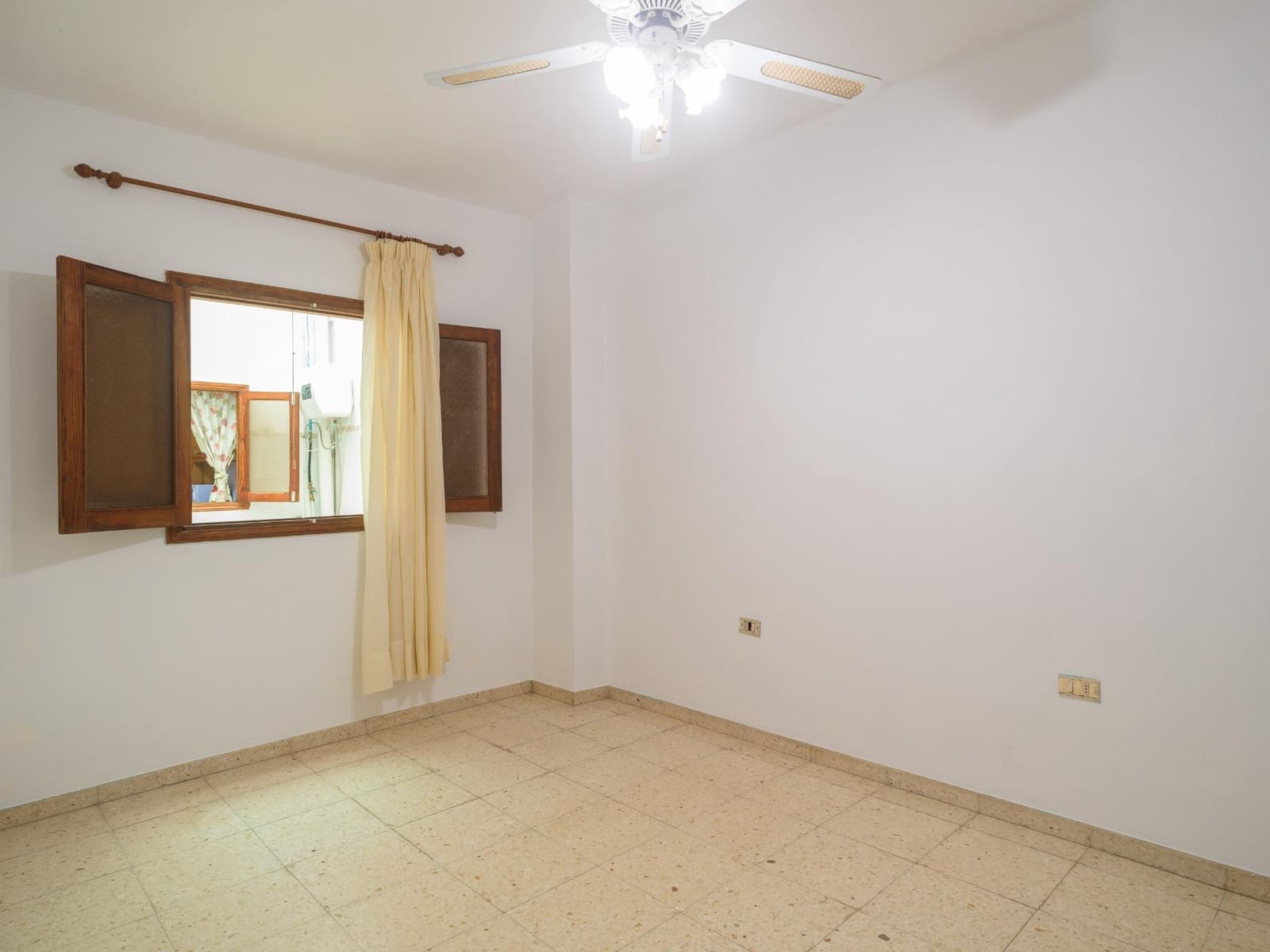 5 sypialnia Dom szeregowy na sprzedaż w El Doctoral z garażem - 399 000 € (Ref: 9799495)
