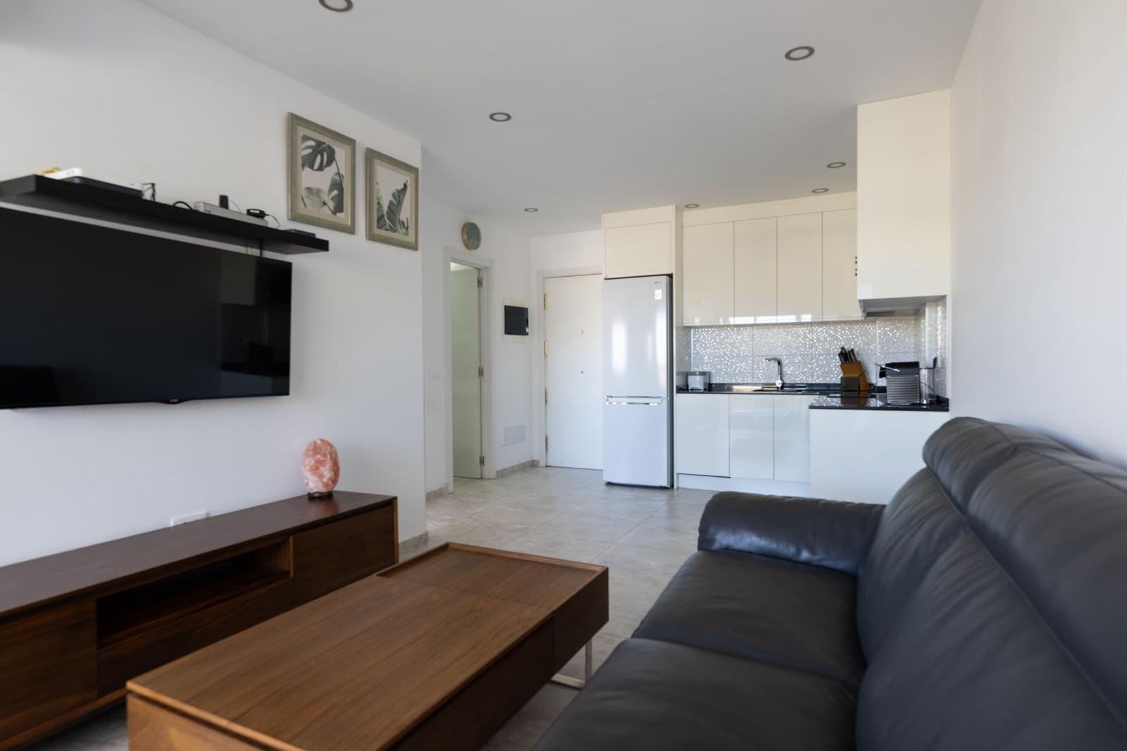 1 bedroom Apartment for sale in Playa del Ingles with pool - € 299,000 (Ref: 9839535)