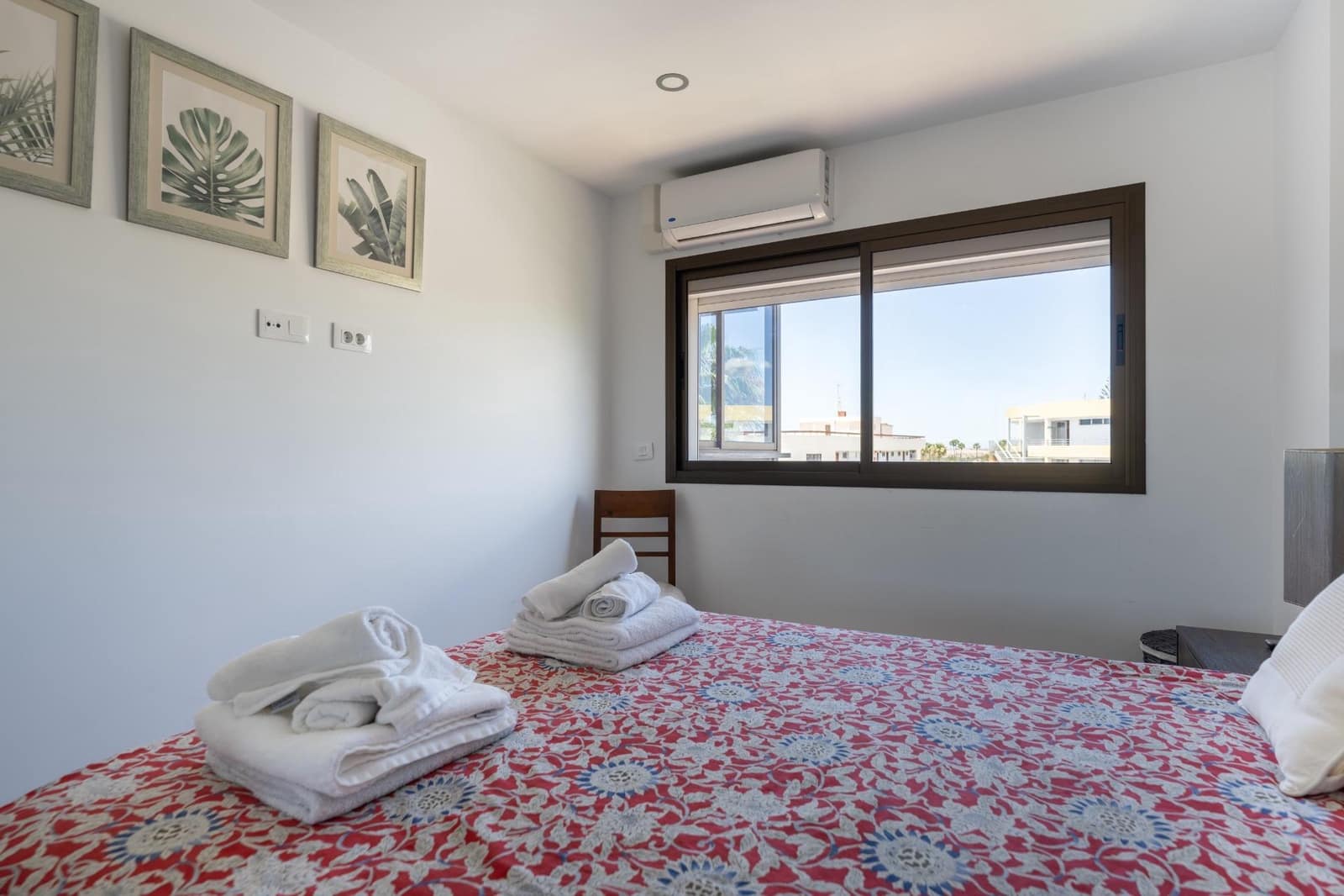 1 bedroom Apartment for sale in Playa del Ingles with pool - € 299,000 (Ref: 9839535)