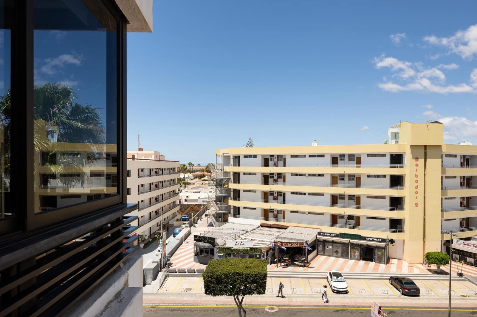1 bedroom Apartment for sale in Playa del Ingles with pool - € 299,000 (Ref: 9839535)