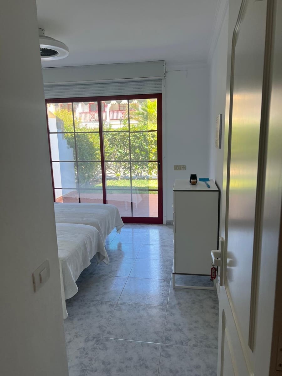 2 bedroom Apartment for rent in Playa del Cura - € 1,200 (Ref: 9849654)