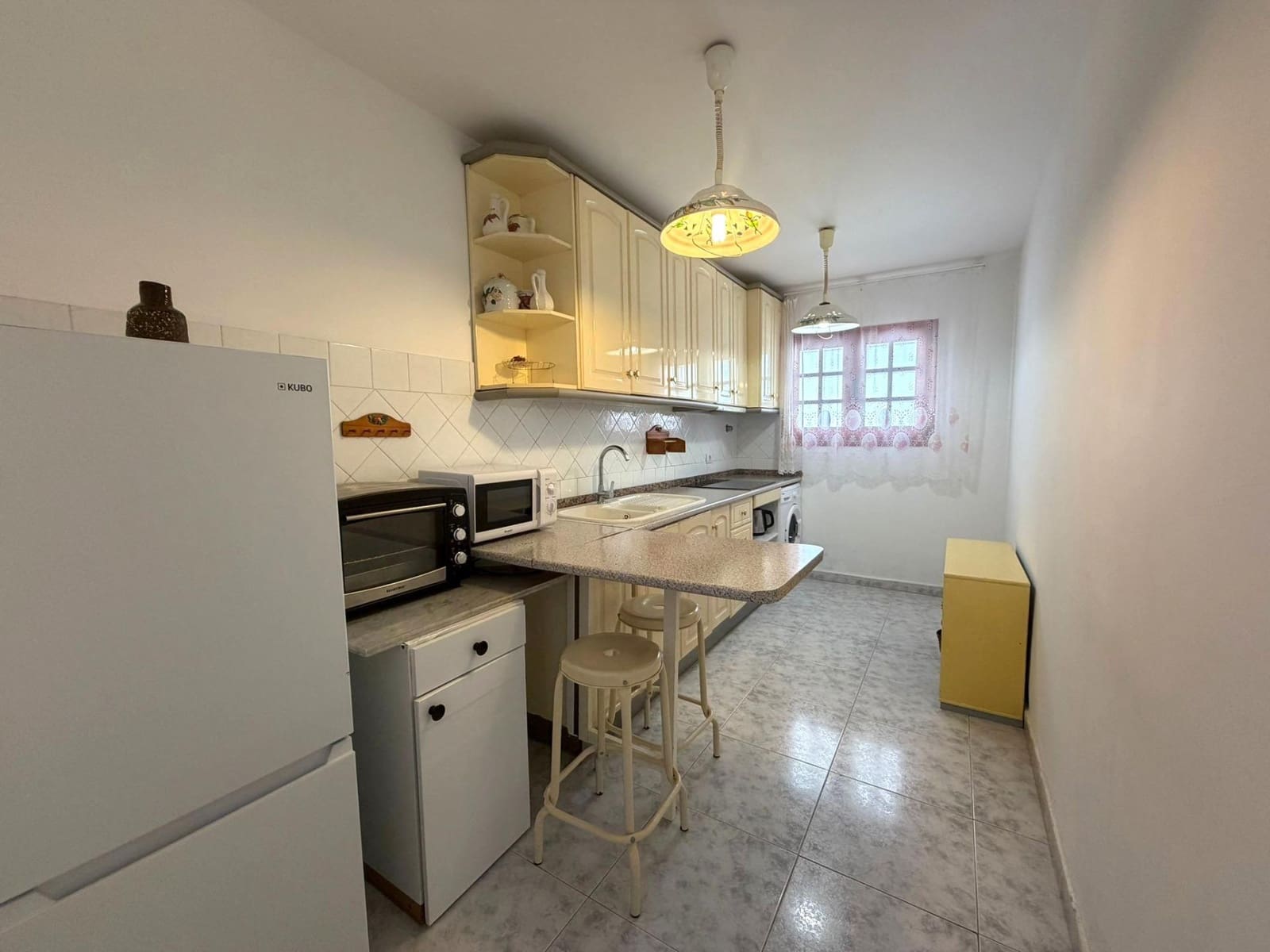 2 sovrum Lägenhet att hyra i Playa del Cura med pool - 1 150 € (Ref: 9849654)