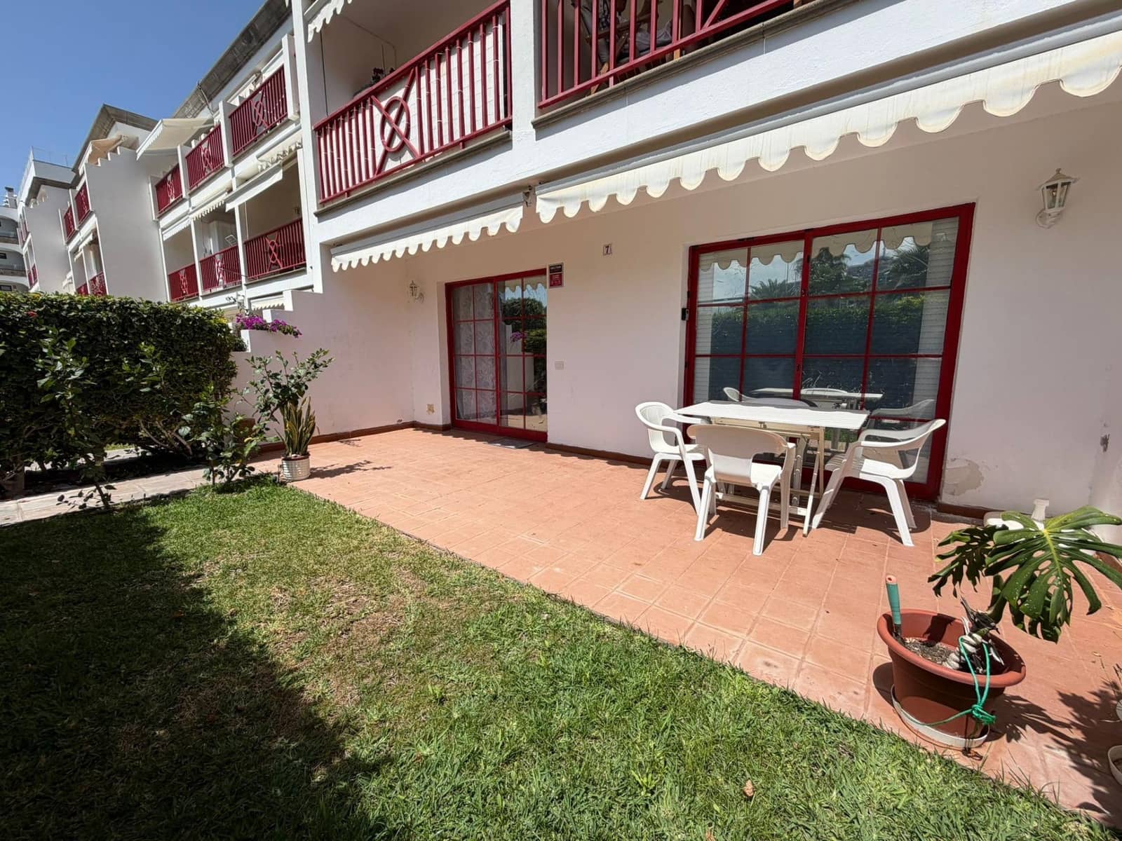2 sovrum Lägenhet att hyra i Playa del Cura med pool - 1 150 € (Ref: 9849654)