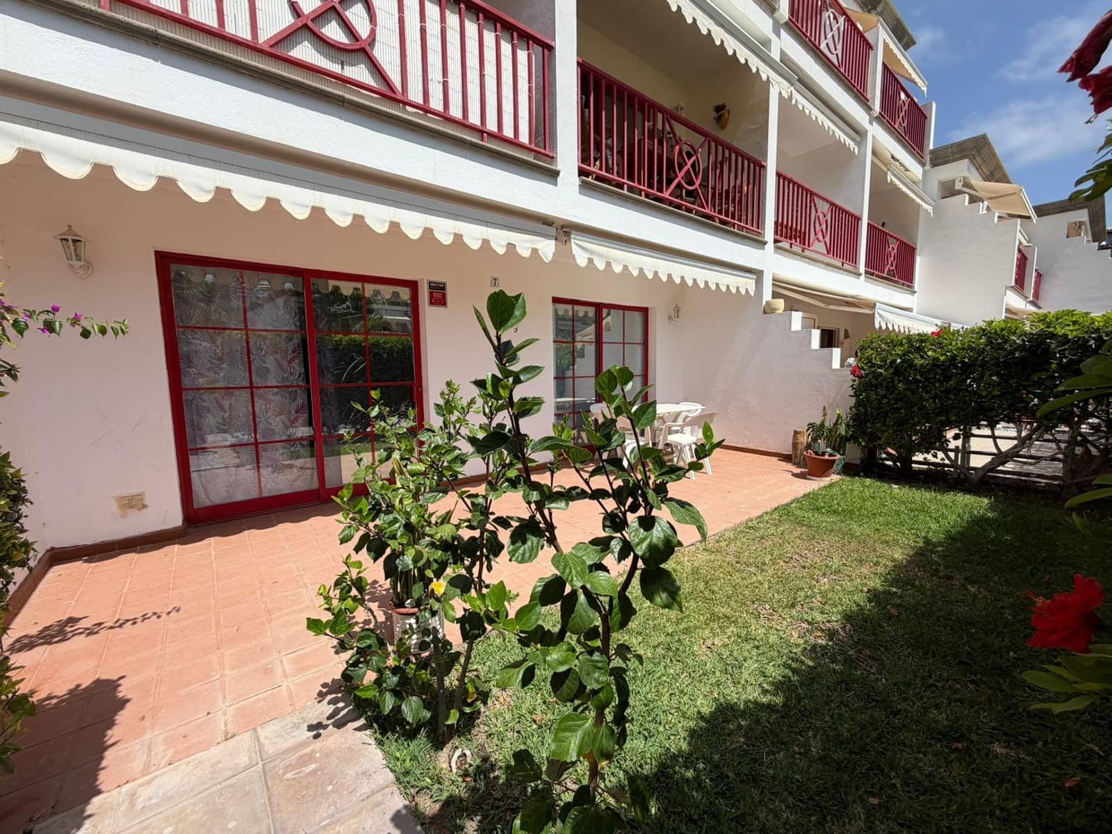 2 sovrum Lägenhet att hyra i Playa del Cura med pool - 1 150 € (Ref: 9849654)