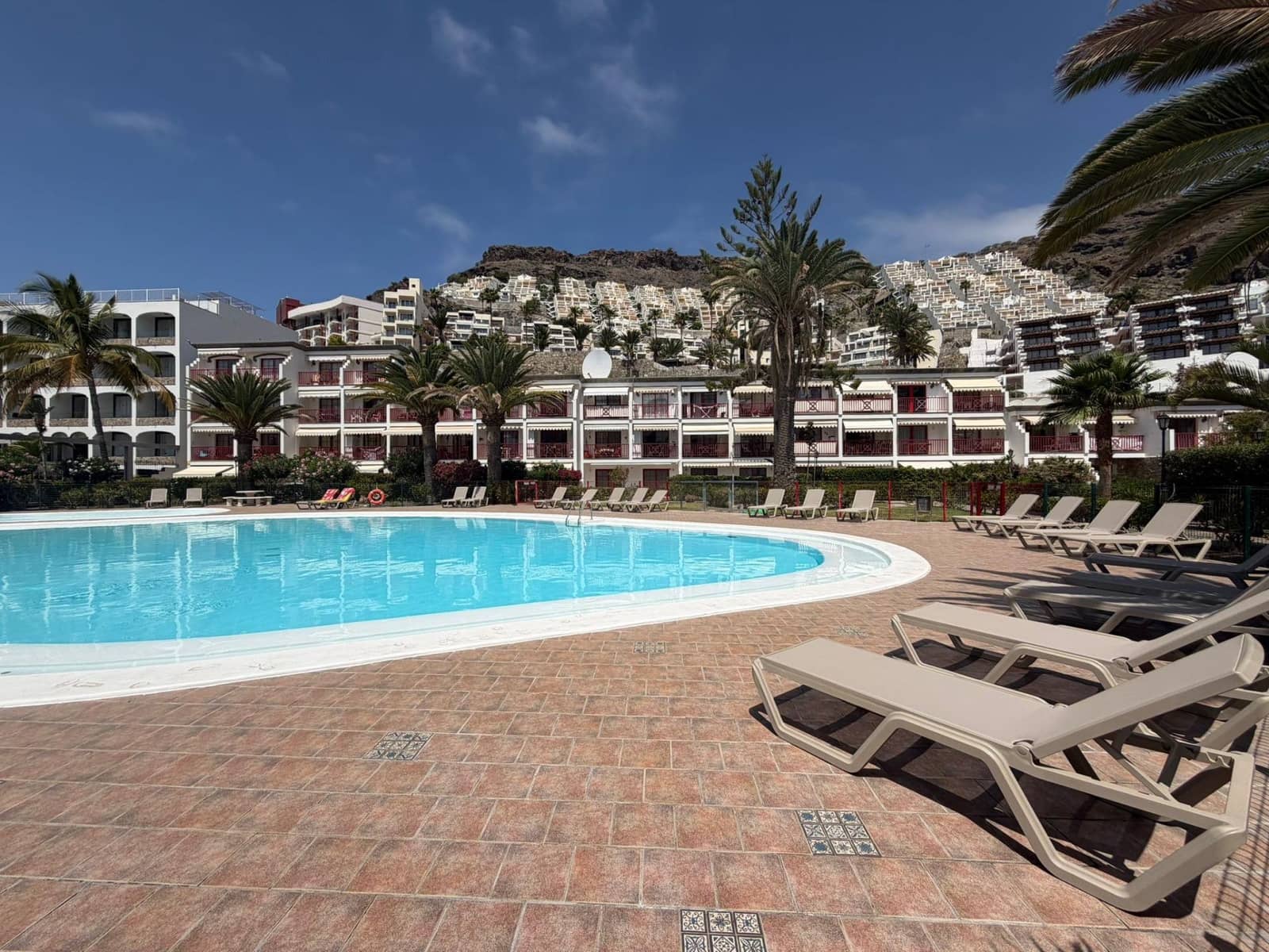 2 sovrum Lägenhet att hyra i Playa del Cura med pool - 1 150 € (Ref: 9849654)