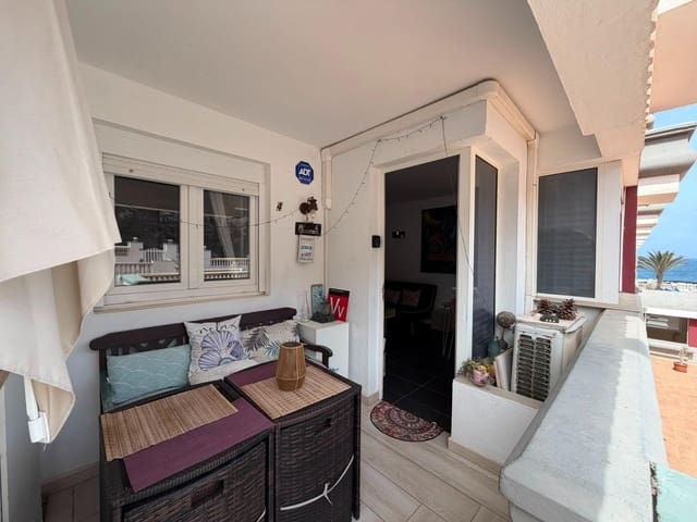 2 makuuhuone Huoneisto vuokrattavana paikassa Telde mukana uima-altaan - 1 150 € (Ref: 9938388)